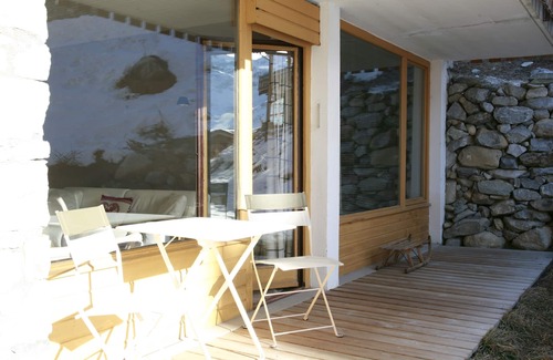 Tignes le Lac Apartment | RARE in Tignes condo with terrace and garden ! glacier views