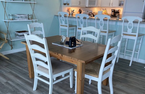 Independence Square Condo | Rare Opening! Pier House Feb 21–Mar 7 Now Available Due to Cancellation