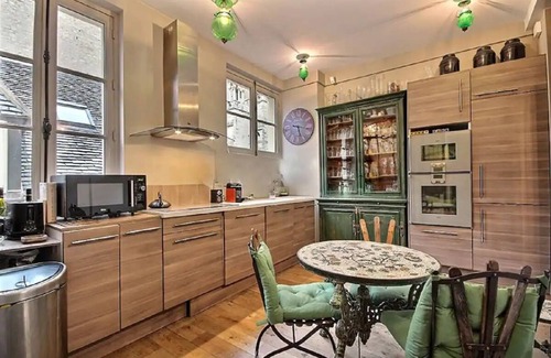 Notre Dame Apartment | RARE!Paris 4th CITE ISLAND Notre Dame-SUPERB VIEWS directly facing the NotreDame