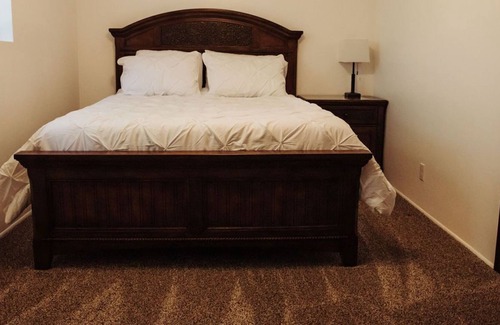 Hemet House | Rare, quiet, peaceful place to call home in Southern California
