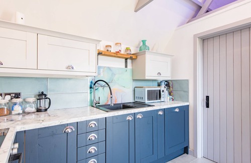 Deal Cottage | Raspberry Cottage, Ripple