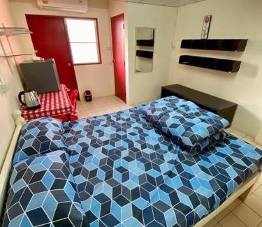 Bang Phlat Apartment | Ratanawong Place 556