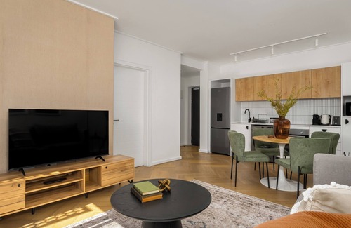 Flora Park Apartment | Ratanga Park Escape | Century City