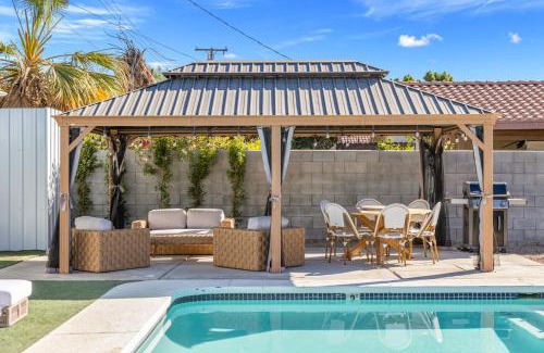 Bermuda Dunes House | Rather Be Desert Getaway by Rather Be Properties