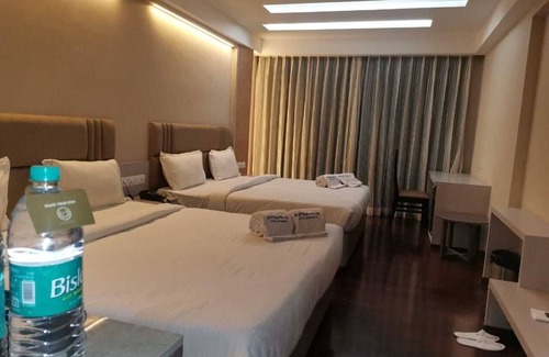 Ujjain Hotel | Ratnapriya hotel and resort