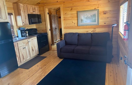 Scottsboro House | RATTLEBAIT CABIN