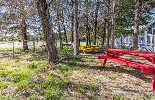 Albany House | Ravenna Pond Retreat