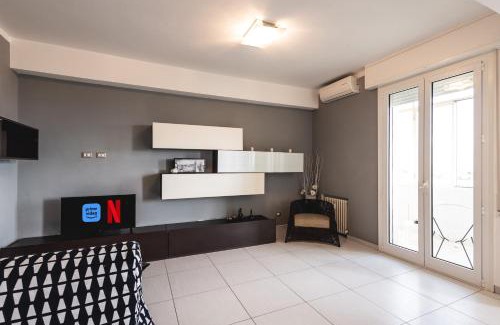 Ravenna Apartment | Ravenna Sky View Apartment