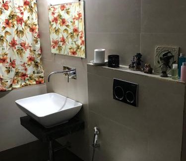 Khanapur House | Rawatains