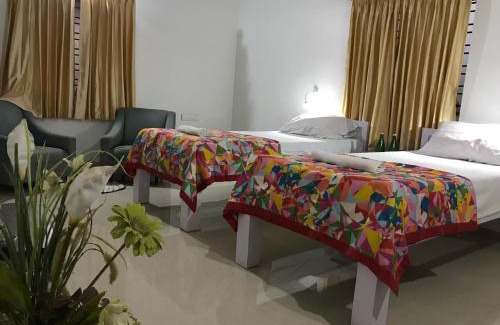 Khanapur House | Rawatains
