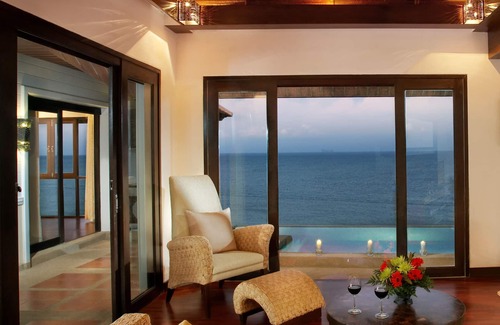 Ko Lanta Hotel | Rawi Warin Resort and Spa