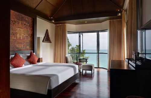 Ko Lanta Hotel | Rawi Warin Resort and Spa