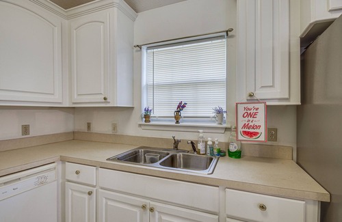Raymond House | Raymond Home ~ 17 Mi to Downtown Jackson!