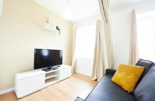 Mulhouse Apartment | RB-2D - Appartement F2 au 2ème étage à Mulhouse de 1 à 3 pers