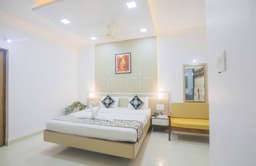 Calangute Hotel | RBR Beach Resort Calangute