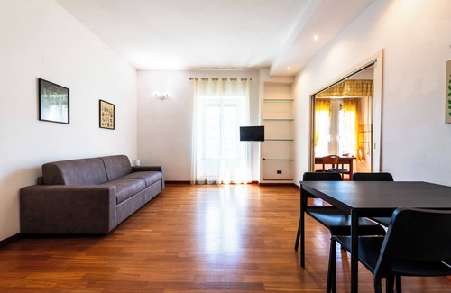 San Giovanni Apartment | Re di Roma Lodge - Two Bedroom Apartment, Sleeps 3