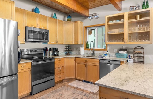 Leavenworth House | Ready to get out of town to relax with family and friends in Leavenworth?