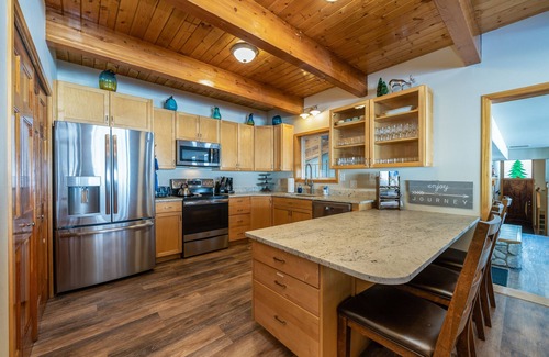 Leavenworth House | Ready to get out of town to relax with family and friends in Leavenworth?