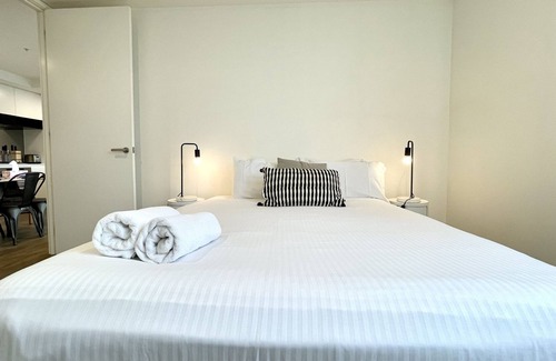 Prahran Apartment | Readyset Apartments at Marque