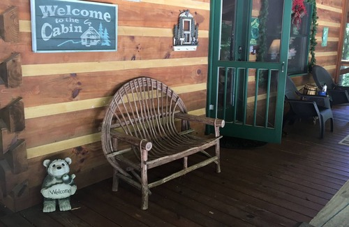 Dial Cabin | Real Log Cabin Blue Ridge GA Family & Couples Getaway with fireplaces & hottub