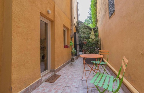 Historic Center Apartment | Realkasa Fondazza Flat