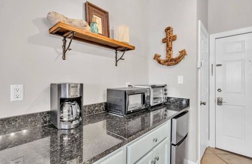 Seacrest Beach Condo | Reba’s Retreat – A Charming Seacrest Beach Escape