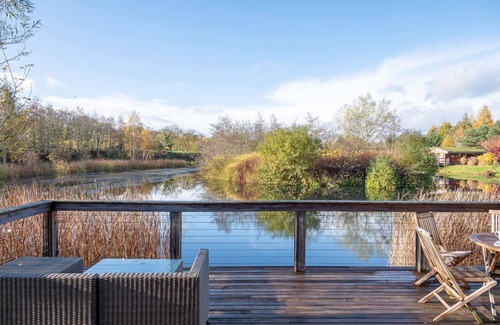 Richmond Cottage | Rebecca - a lodge that sleeps 6 guests in 3 bedrooms