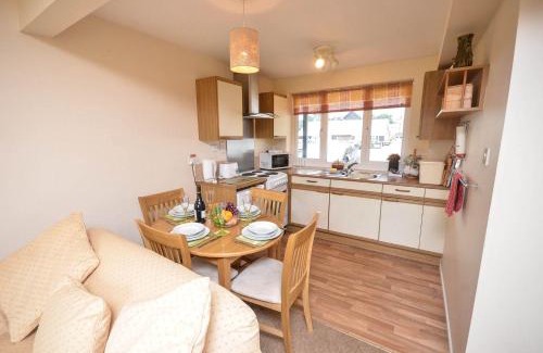 Hoveton House | Rebel