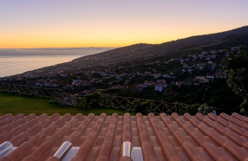Calheta House | Recanto das Florenças (1) – Great Views & Sunsets