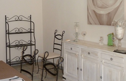 Coulobres Villa | Recent 400 m² villa sleeps up to 21 with pool and sports room in Hérault