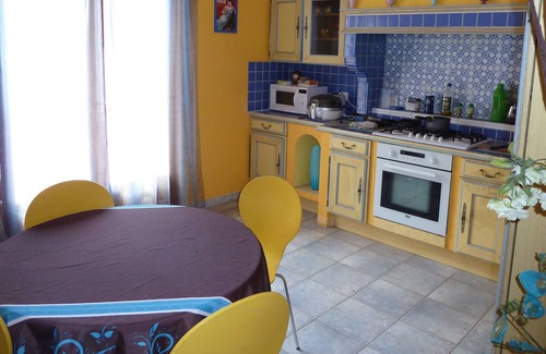 Coulobres Villa | Recent 400 m² villa sleeps up to 21 with pool and sports room in Hérault