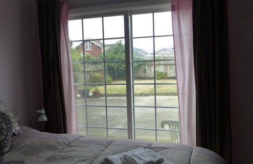 Parkside Apartment | Recently built, a very clean & bright apartment facing a court yard