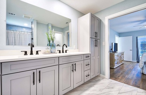 Bonita Springs House | Recently remodeled treasure with private pool close to the beach!