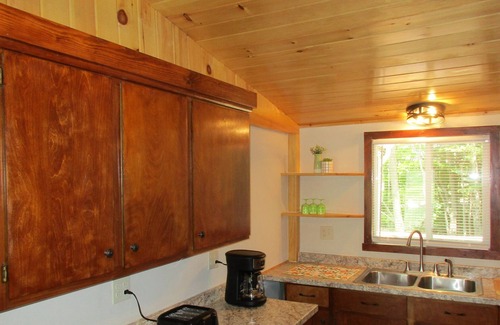 Branchport Cabin | Recently Renovated 3 BR (Jewel) in the Heart of Finger Lakes