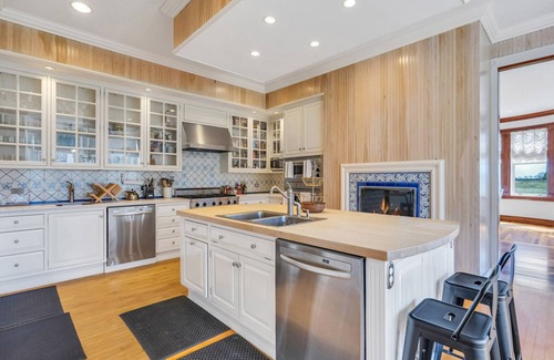 Northville House | Recently Renovated and Re-Designed Vineyard Mansion Located on the 205 acre.