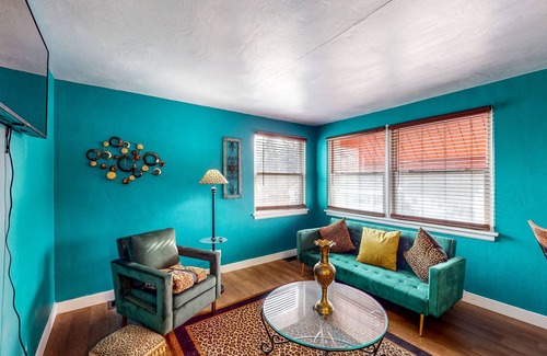 Mishawaka Apartment | Recently renovated apartment close to everything