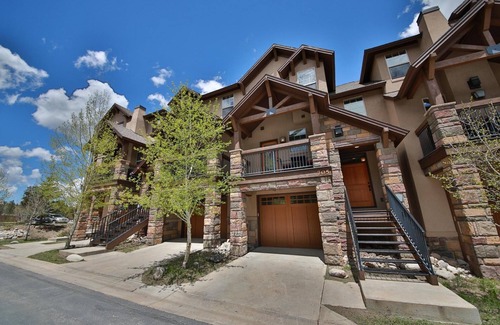 Winter Park House | Recently updated townhouse in perfect downtown location - walk everywhere!