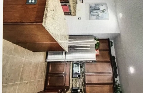 Pembroke Pines House | Recharge in this Mediterranean-style townhome