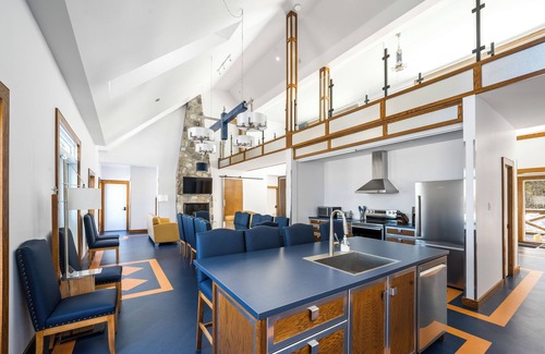 Mauricie House | Reconnect with Nature – Wellness Resort Stay with Trails, River Views & Forest