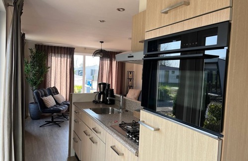 Dordtse Biesbosch Ski Chalet | Recreation chalet