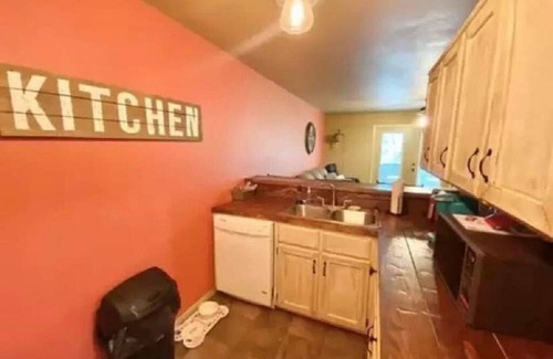 Fairfield Bay Condo | Recreation Getaway