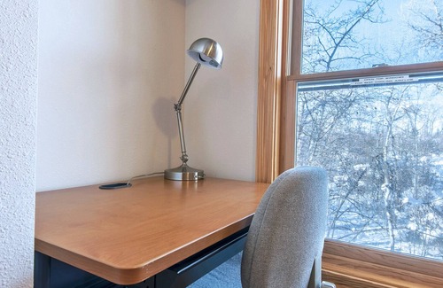 Driggs Condo | Recreation Headquarters! National Parks! Hot Tubs & Gym! On Teton Creek! Clean!