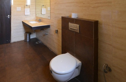 Panchkula Urban Estate Hotel | Red Bishop Tourist Complex