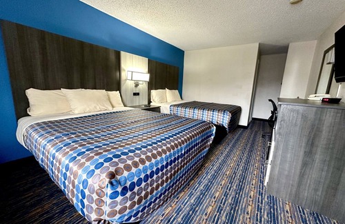 Orchard Park Hotel | Red Carpet Inn Orchard Park - Buffalo, NY