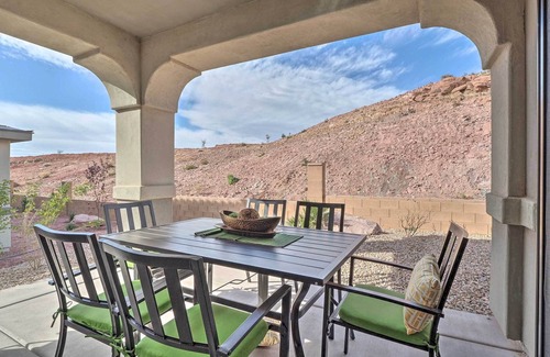 Washington House | Red Cliff Views & Community Perks: Utah Townhome