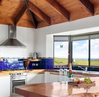 Gnarabup House | Red Door - Enjoy Exclusive Front Row Sunsets from the Balcony & Walks to the Surf in Gnarabup