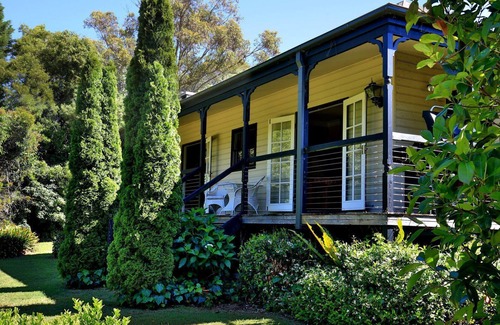 Bellawongarah House | Red Hill - Relax and Rejuvenate