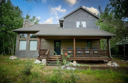 Red Lodge House | Red Lodge Wild Rest