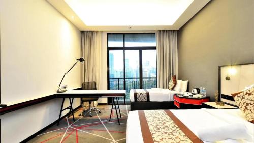 Kuala Lumpur City Centre House | Red M101 Dang Wangi By Oak Tree