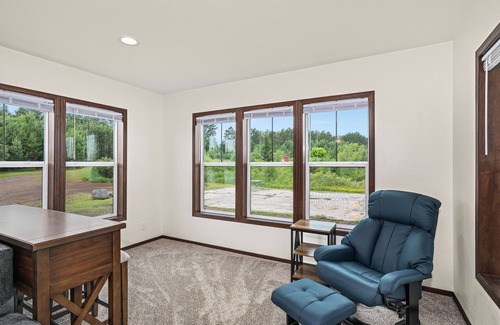 Saginaw House | Red Pine Retreat- Quiet 3-bedroom lake house in Saginaw-close to Duluth!